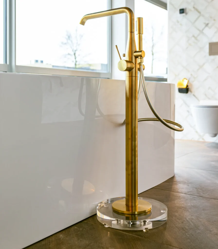 Gouden badkraan